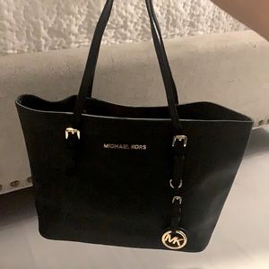 Micheal Kors Tote